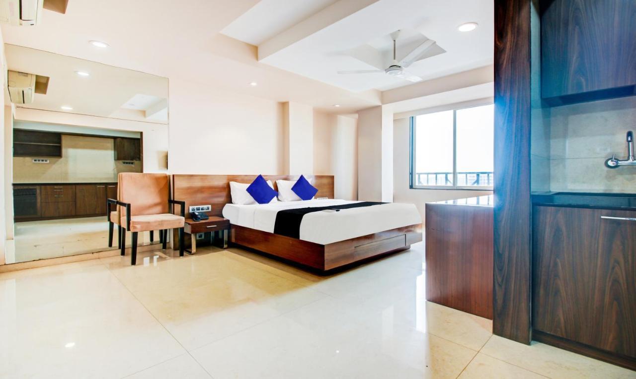 Hotel Imperial Residency Мумбай Екстериор снимка